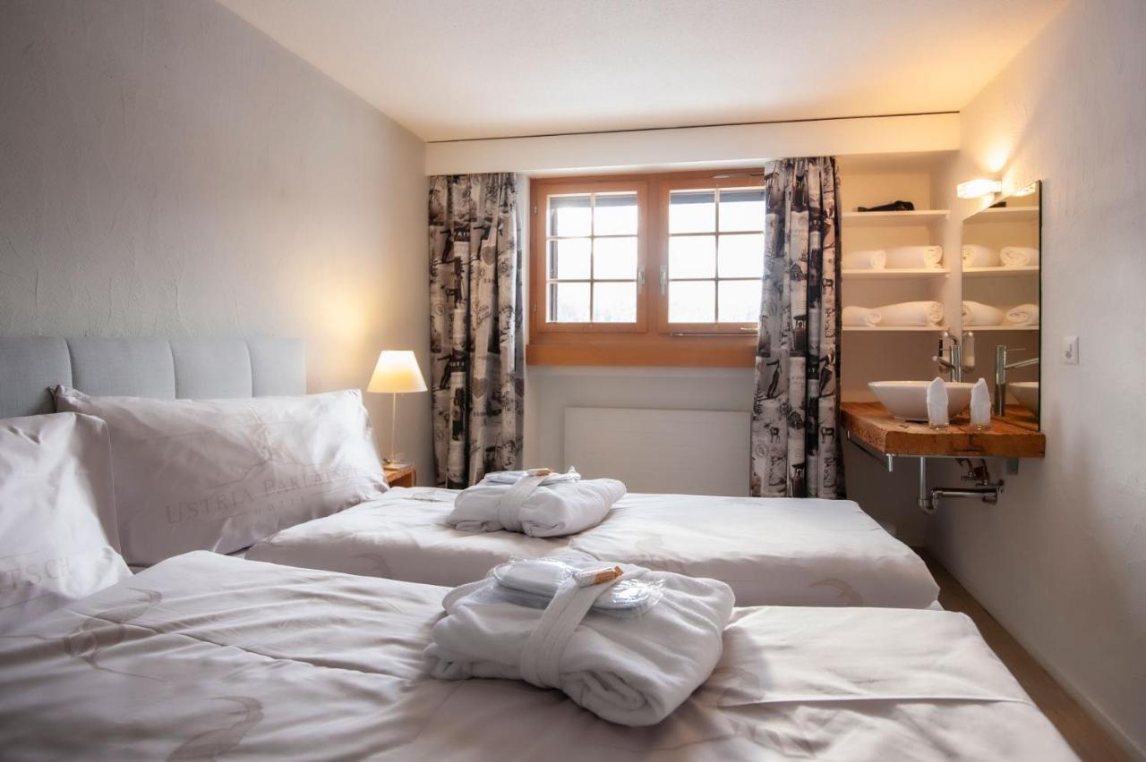 Hotel Ustria Parlatsch Trin Exterior foto